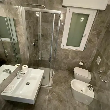 Lux 3 Stelle Hotel